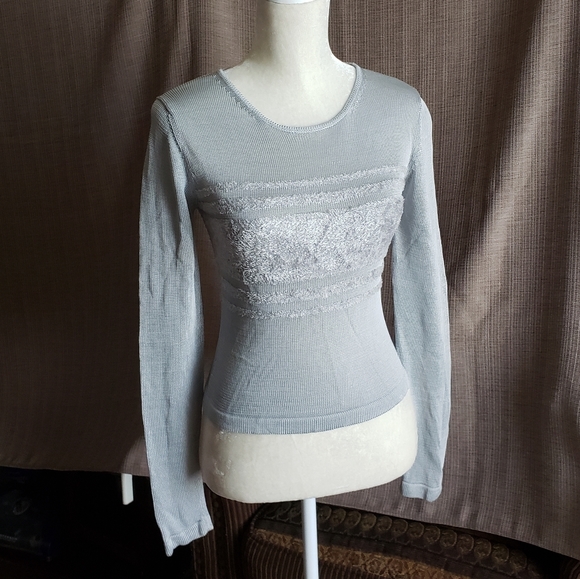 Shu Shu silver / grey mesh like top💥Chic💥 - Picture 5 of 9